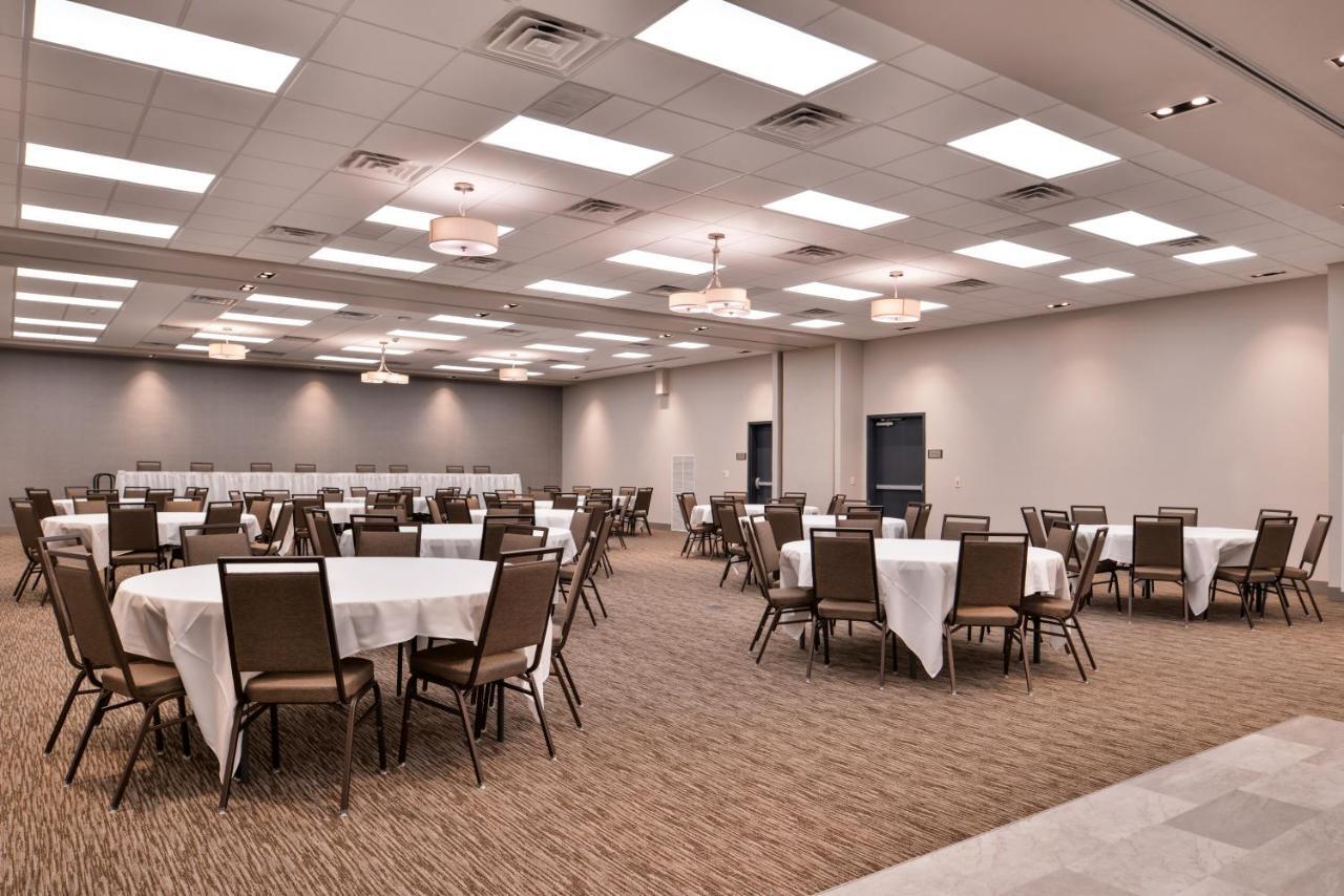 Country Inn & Suites By Radisson, Ft Atkinson, Wi Fort Atkinson Esterno foto